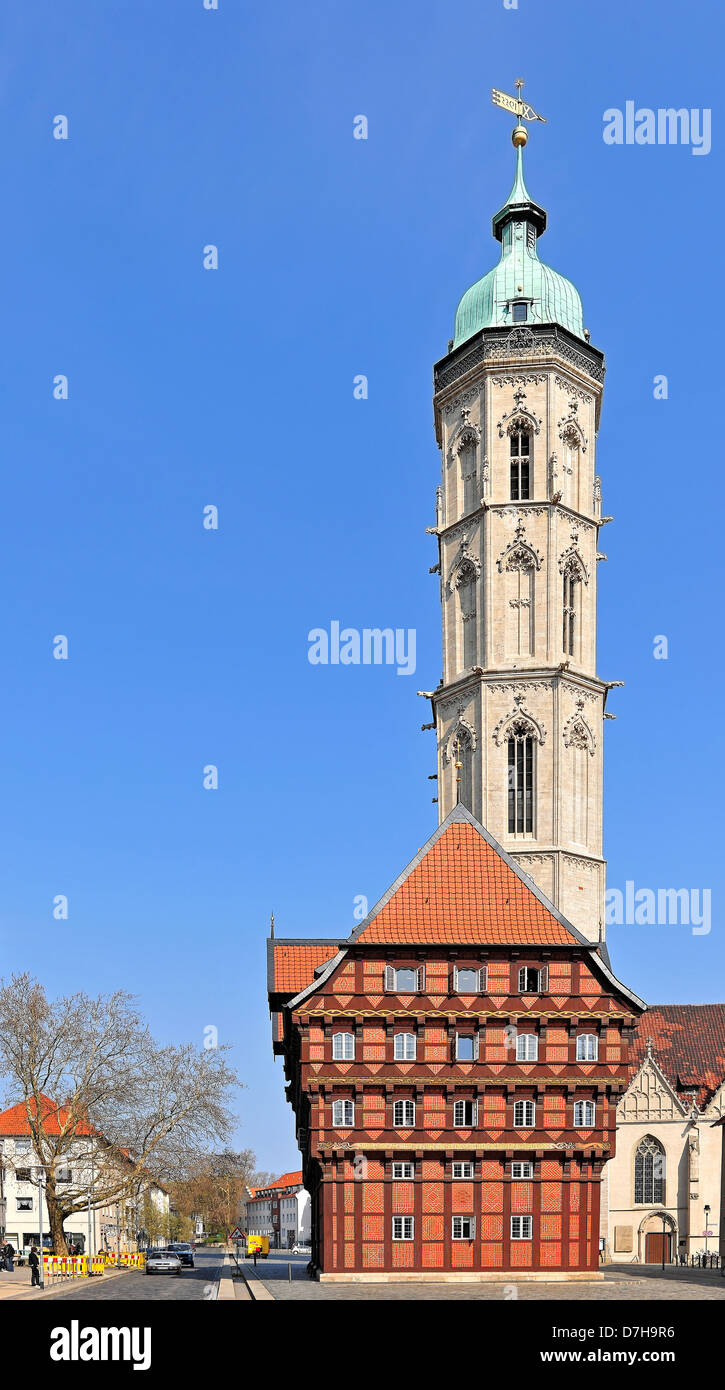 Die Kirche St. Andreas und die alte Waage à Braunschweig Banque D'Images