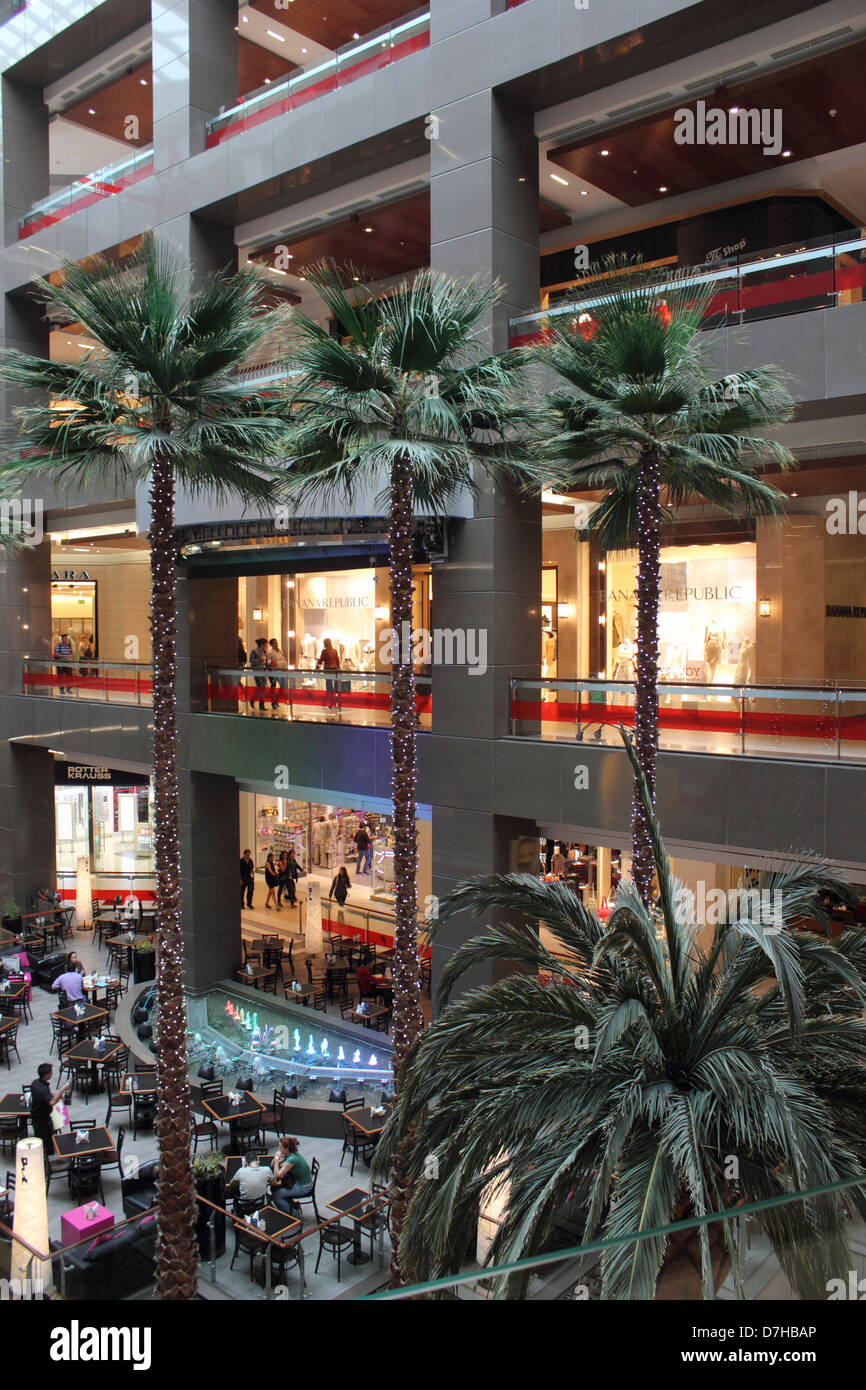 Santiago de Chile Costanera Center Mall Banque D'Images