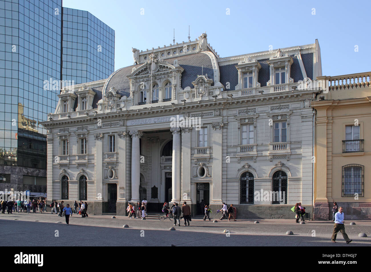 Santiago de Chile la Plaza de Armas Correo Central Bureau de poste principal Banque D'Images