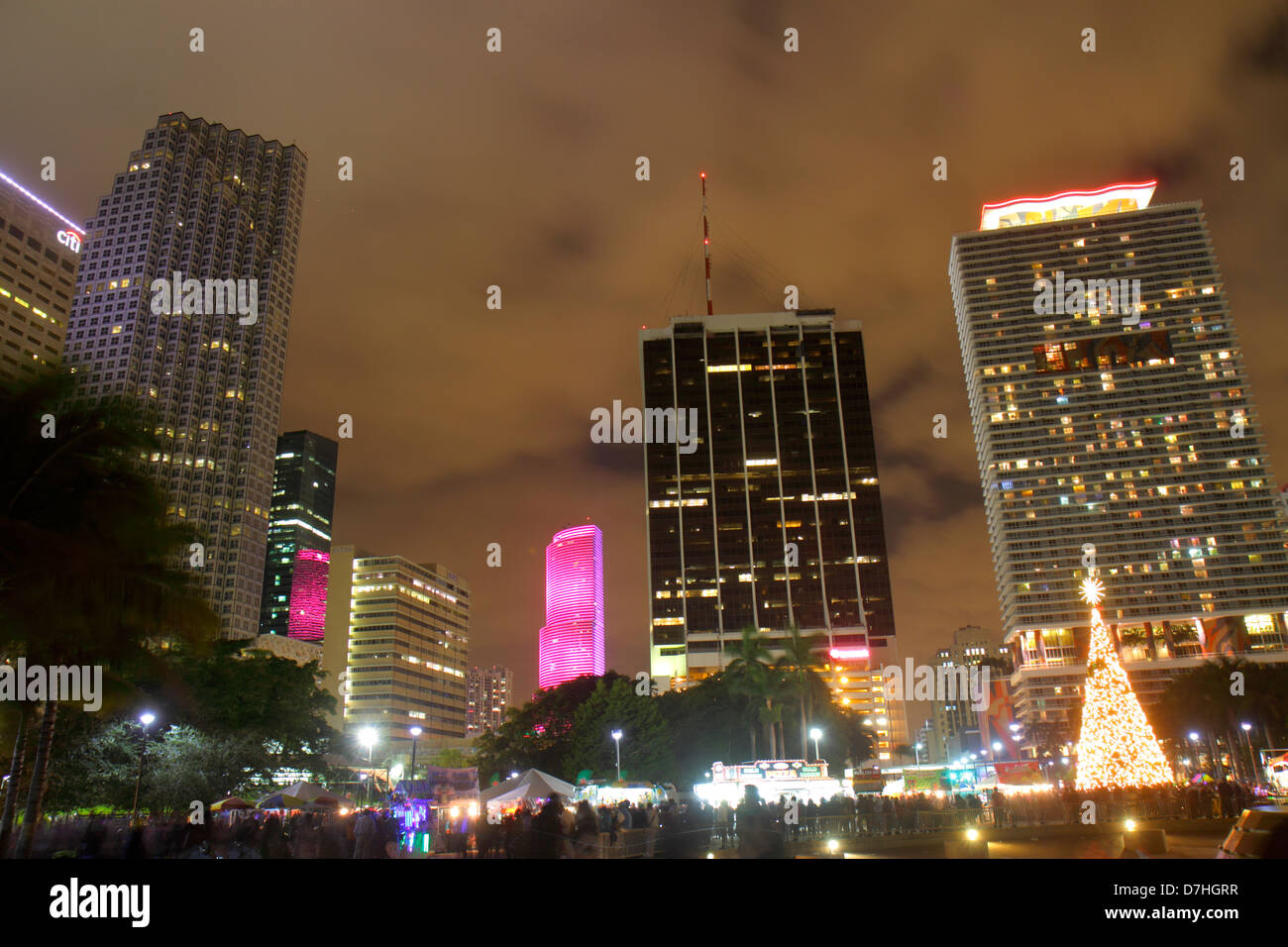Miami Florida, Bayfront Park, la Saint-Sylvestre, Southeast Financial Center, centre, Noël, arbres, décoré, centre-ville, gratte-ciel, bâtiments, ville horizon ci Banque D'Images