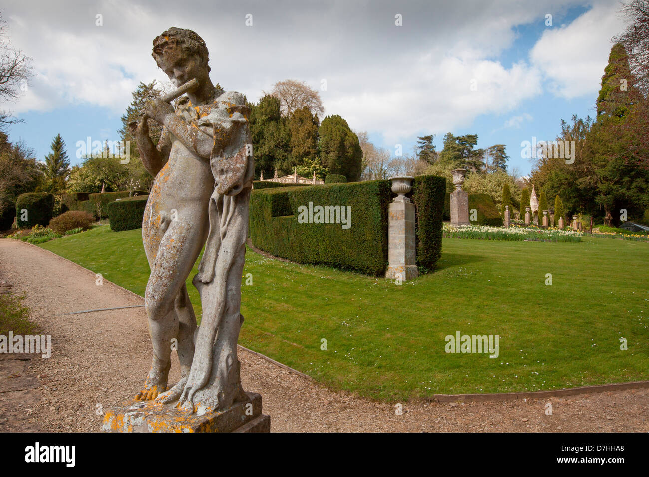 Les jardins de l'hôtel Manor House, Castle Combe, Wiltshire, Angleterre. Banque D'Images