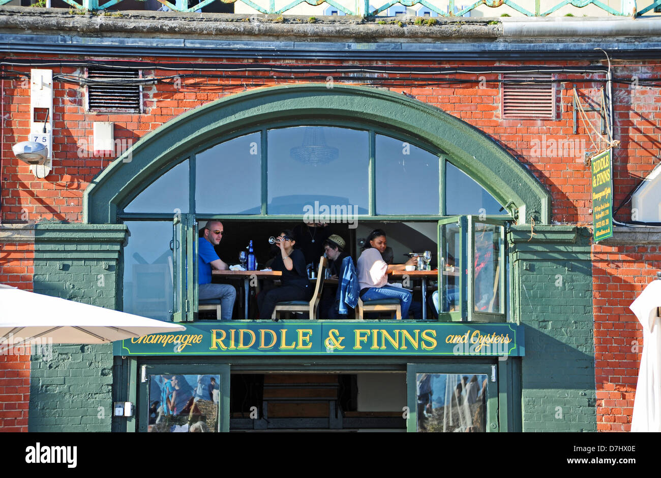 Riddle & seafood restaurant finlandais sur le front de mer de Brighton Banque D'Images