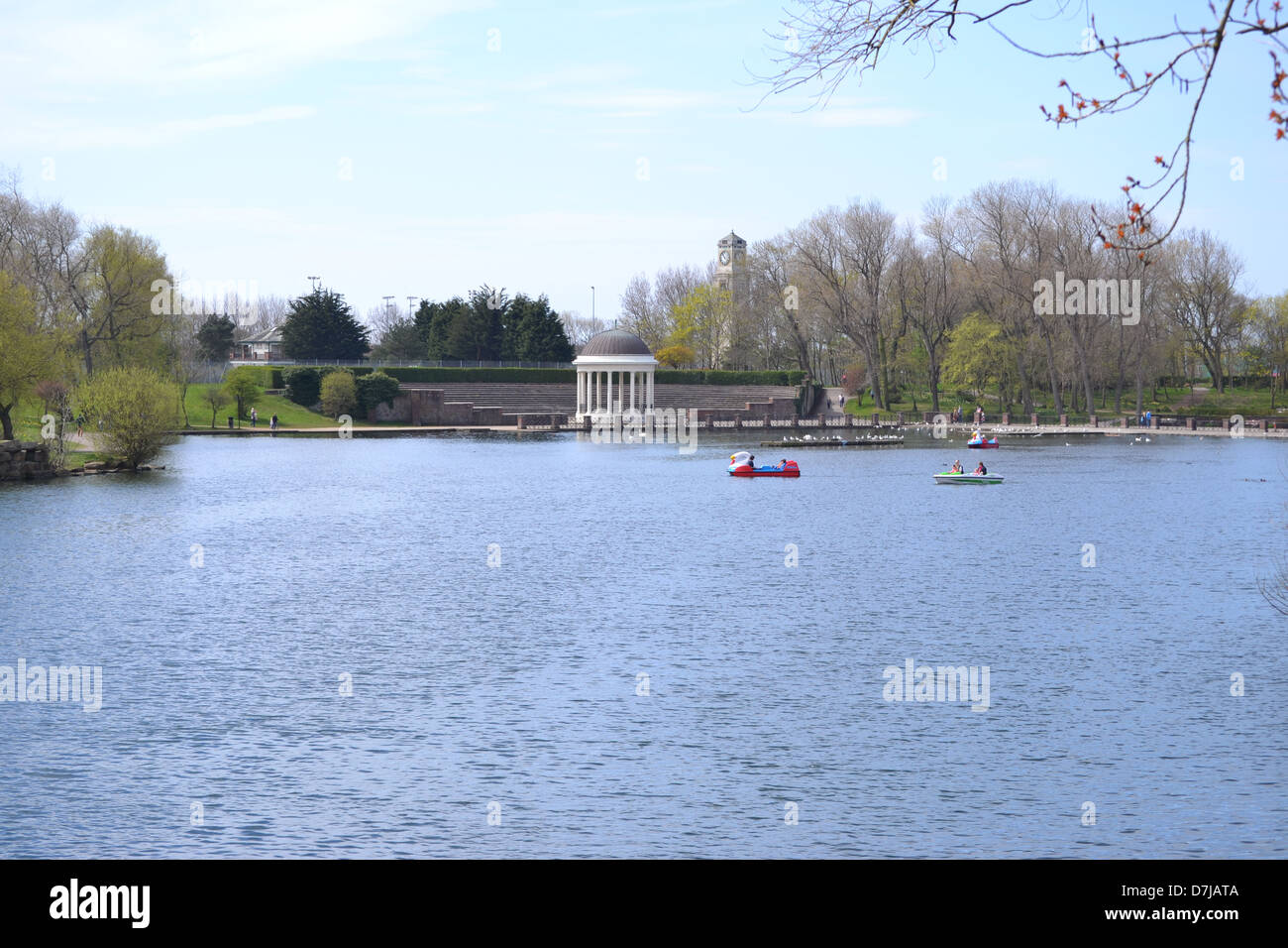 Lac avec Band Stand de Stanley Park Banque D'Images