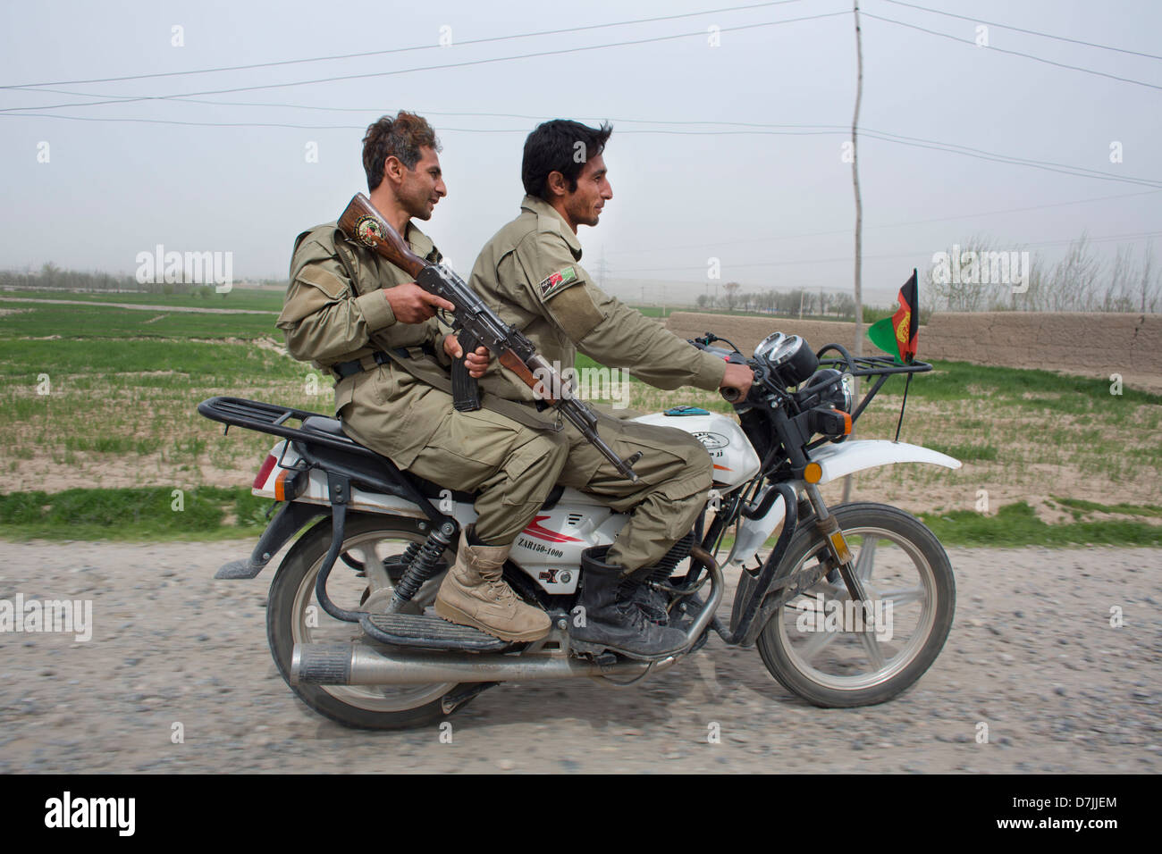 Des policiers afghans à Kunduz Banque D'Images