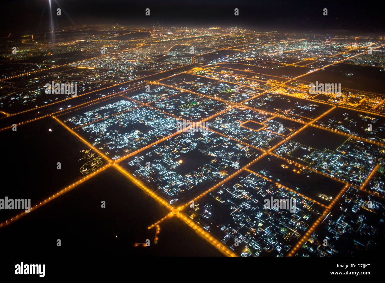Dubai par nuit. Banque D'Images