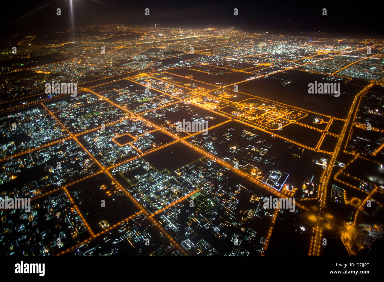 Dubai par nuit. Banque D'Images