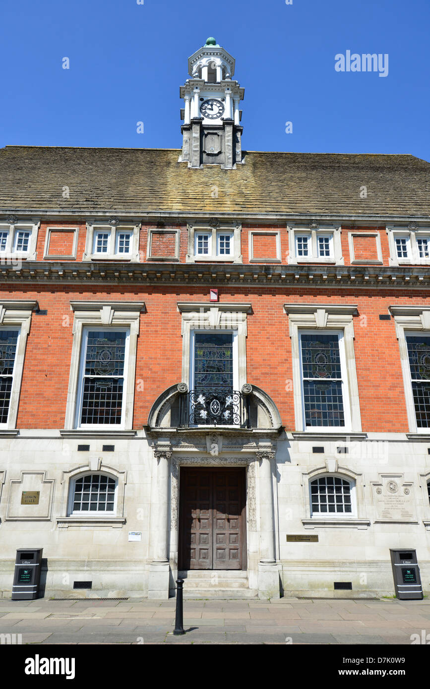 L'Hôtel de Ville, Queen Victoria Road, High Wycombe, Buckinghamshire, Angleterre, Royaume-Uni Banque D'Images