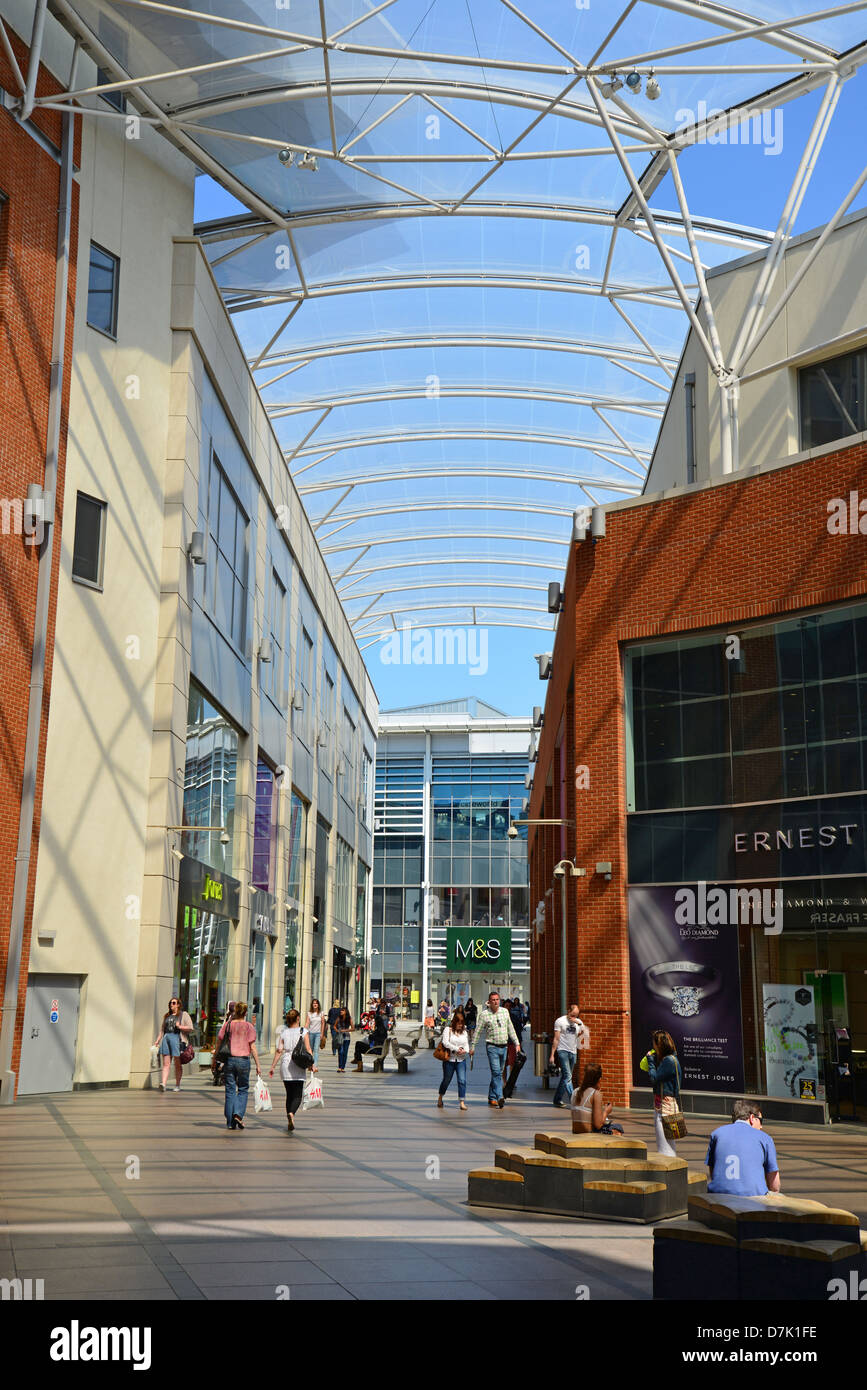 Eden Shopping Centre, High Wycombe, Buckinghamshire, Angleterre, Royaume-Uni Banque D'Images