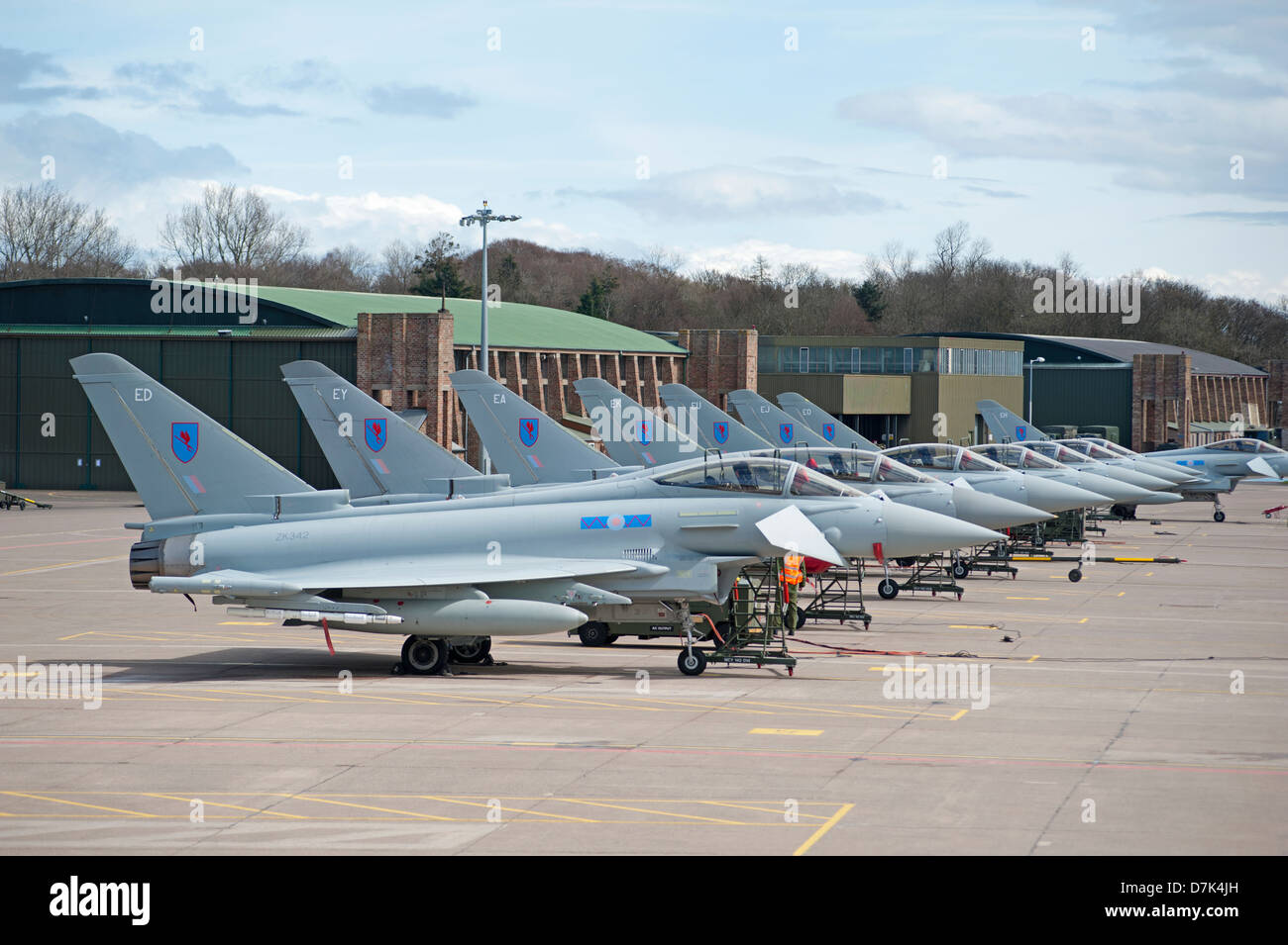 UK Air Force Eurofighter EF-2000 Typhoon RGF4 à RAF Leuchars Fife. L'Écosse. 9053 SCO Banque D'Images
