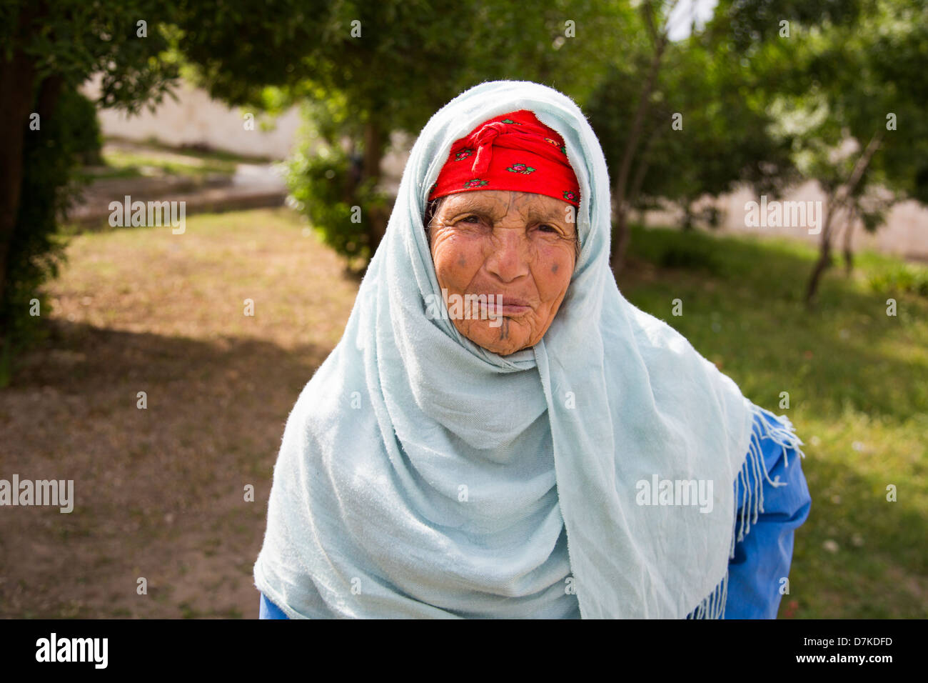 Femme dans le Kef Tunisie Banque D'Images