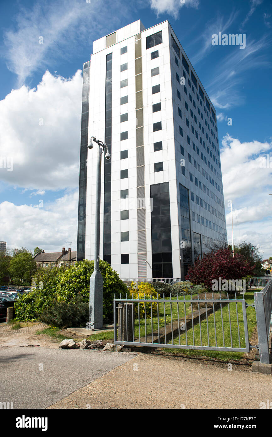 Southend on Sea, Essex, Royaume-Uni. Le 9 mai 2013. L'Essex House, un centre d'appel pour la Lloyds Banking Group. La Lloyds indiquent qu'il y a l'intention de fermer le centre d'appel avec la perte de plus de 570 postes. Crédit : La Farandole Stock Photo / Alamy Live News Banque D'Images