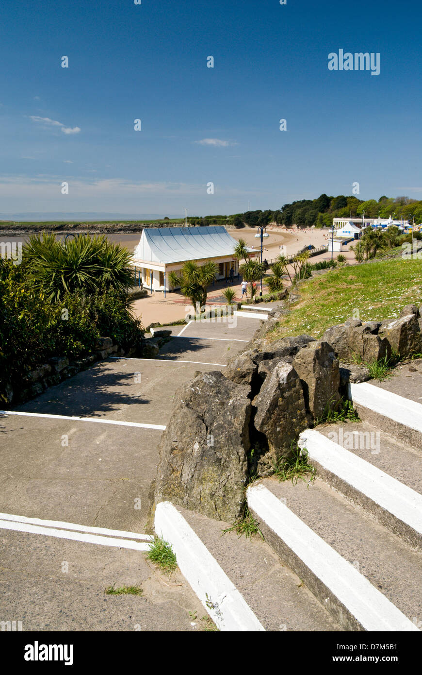 Plage, Whitmore Bay, Barry Island, Vale of Glamourgan, pays de Galles du Sud, ROYAUME-UNI. Banque D'Images
