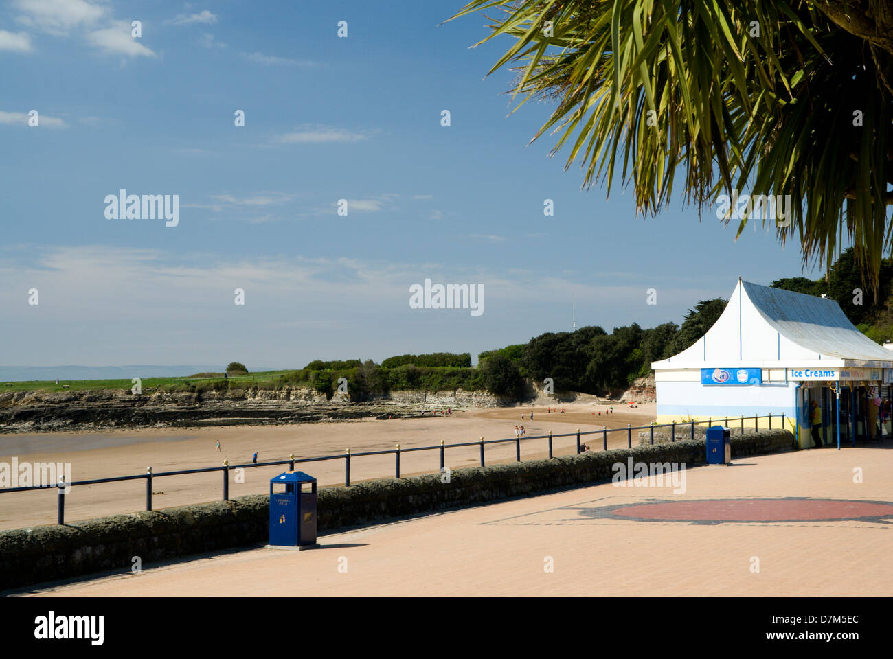 Plage, Whitmore Bay, Barry Island, Vale of Glamourgan, pays de Galles du Sud, ROYAUME-UNI. Banque D'Images