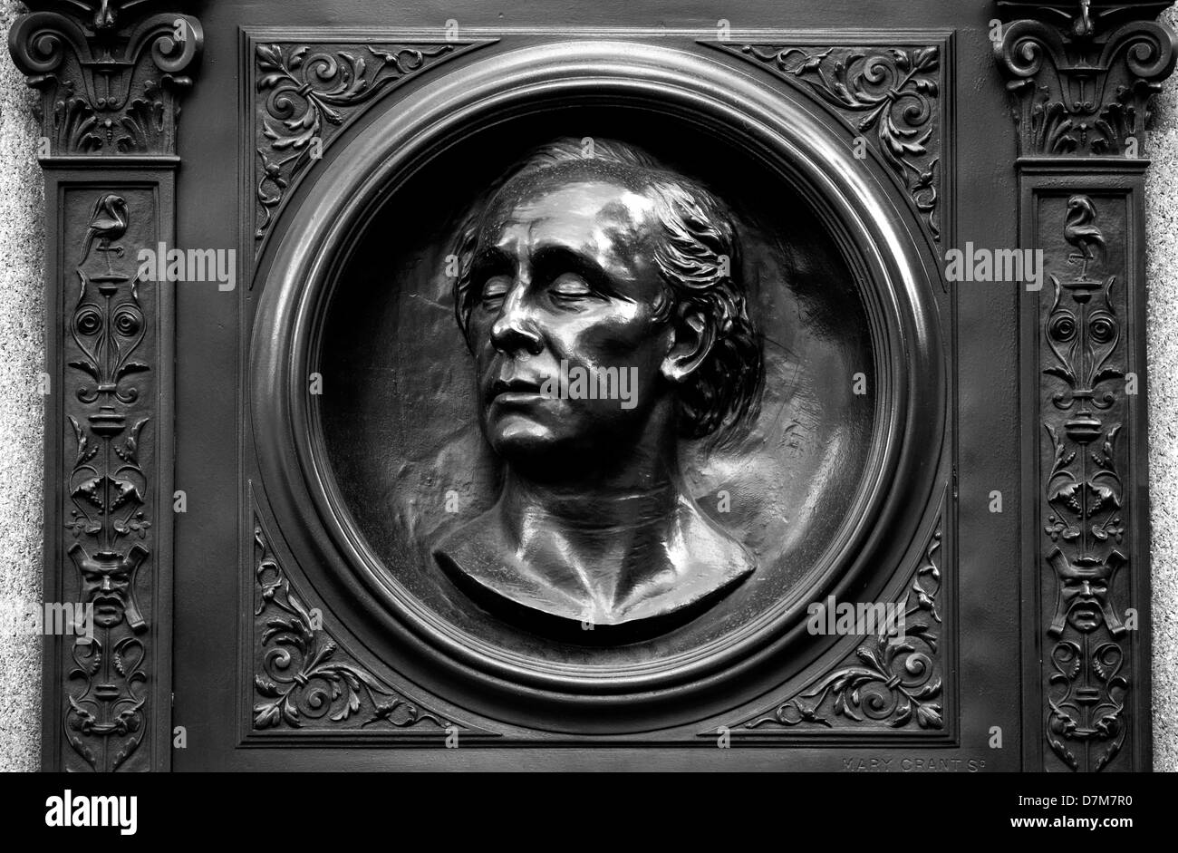 Les Statues de Londres, Angleterre. Octobre 2012 vu ici : Henry Fawcett les aveugles, universitaire et homme d'économiste. Banque D'Images