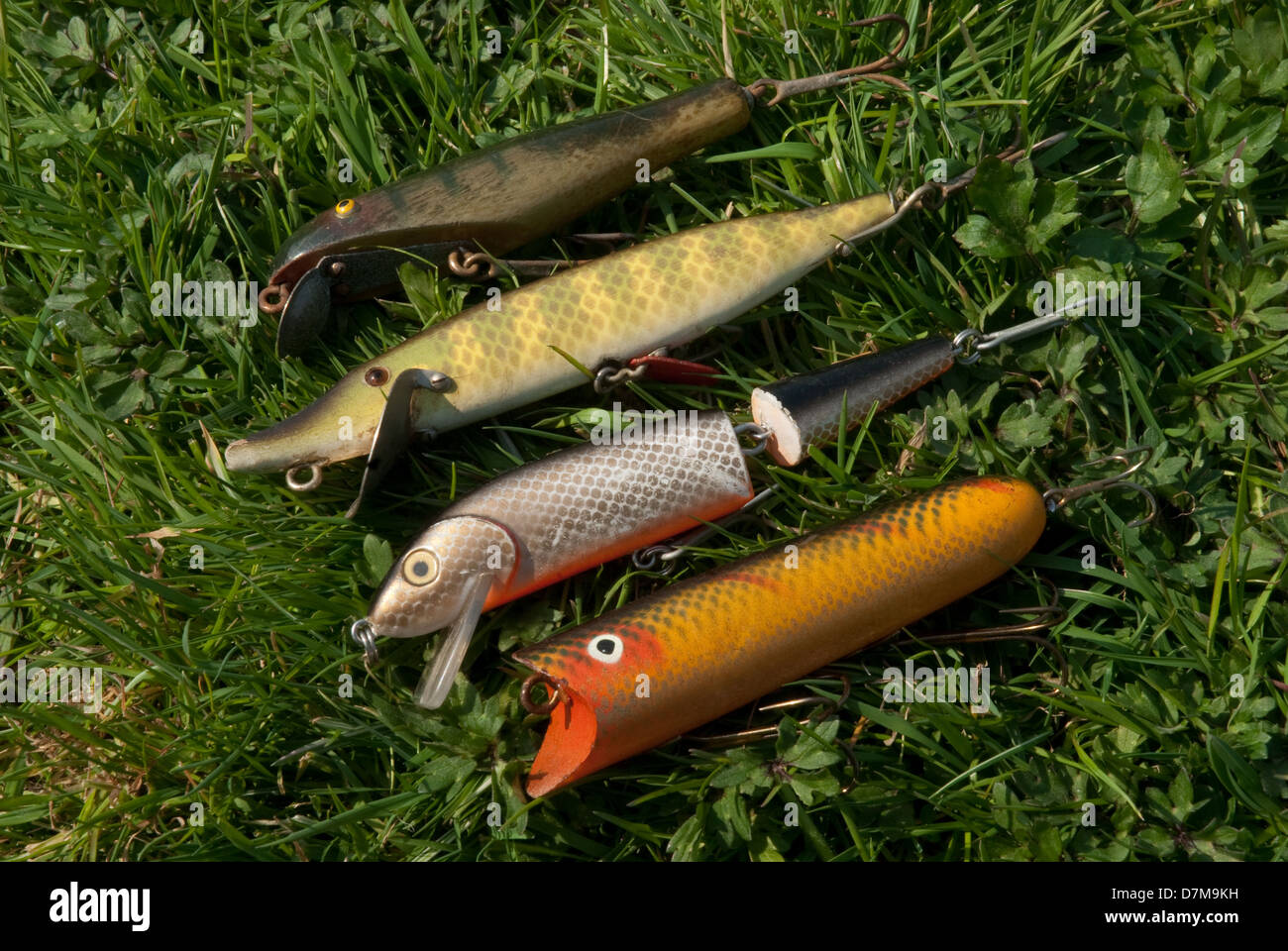 Une sélection de leurres de pêche en eau douce Brochet vintage Banque D'Images