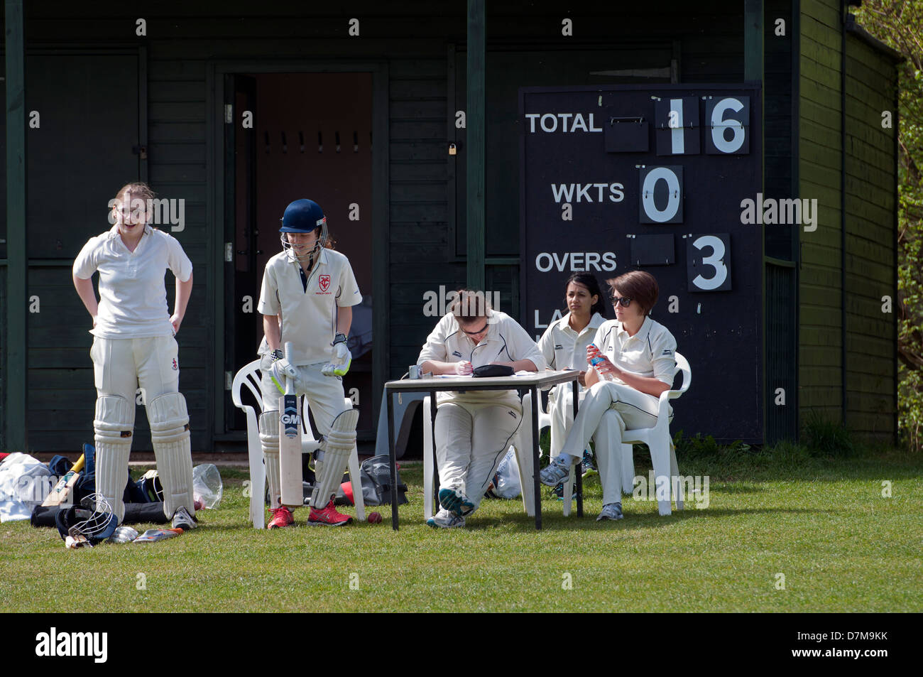 Le sport universitaire, mesdames cricket Banque D'Images