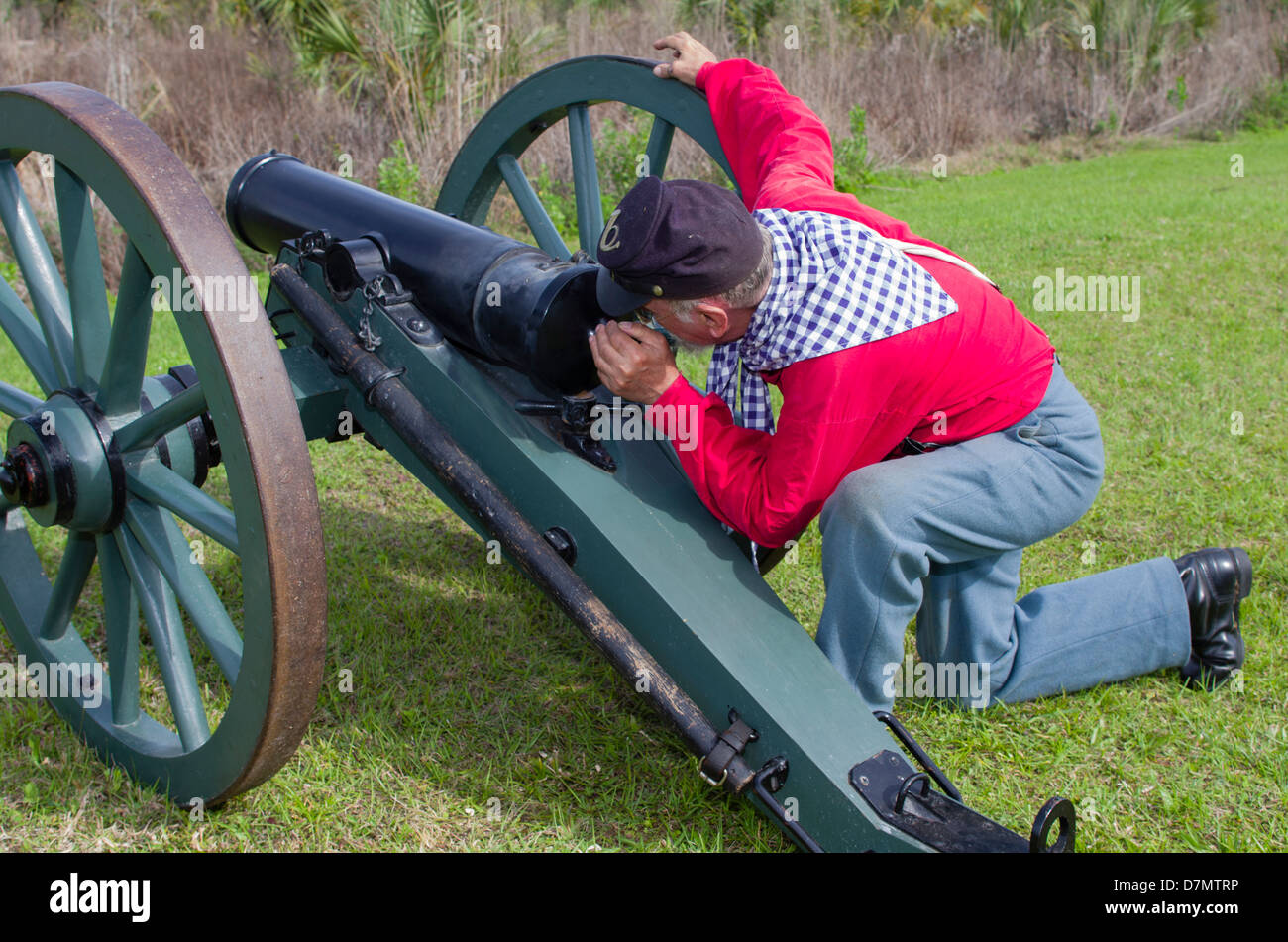 USA, Floride, Naples. Reenactor guerre civile et Cannon. (MR) Banque D'Images