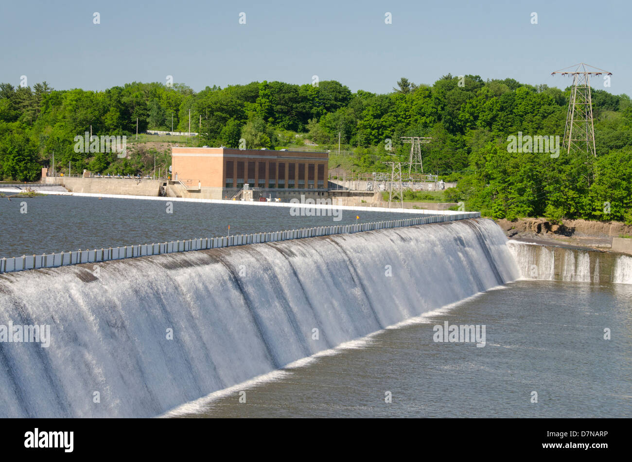 New York. Erie Canal, à l'écluse 7 à Niskayuna. Déversoir. Banque D'Images
