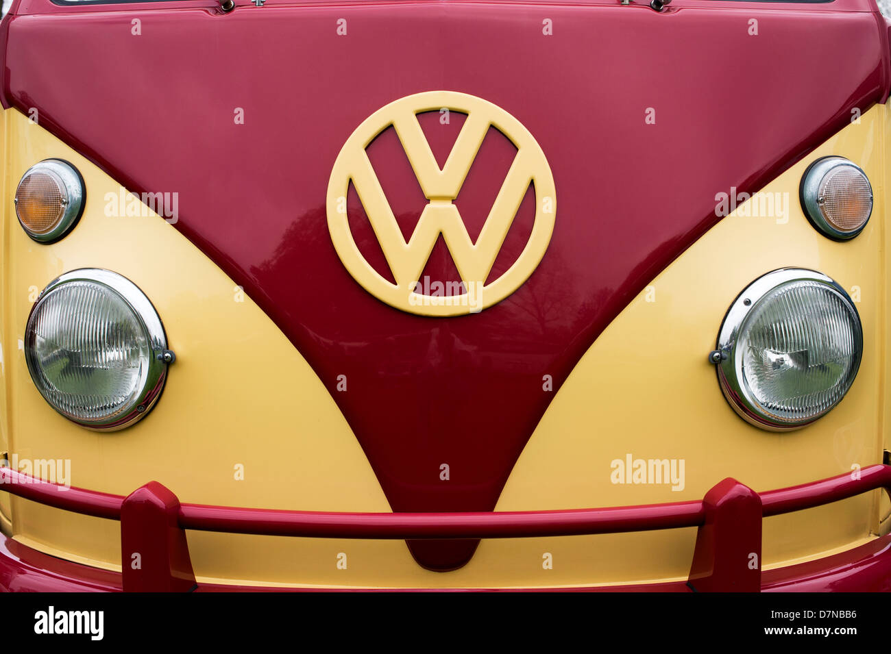 Écran partagé VW Volkswagen camper van Banque D'Images