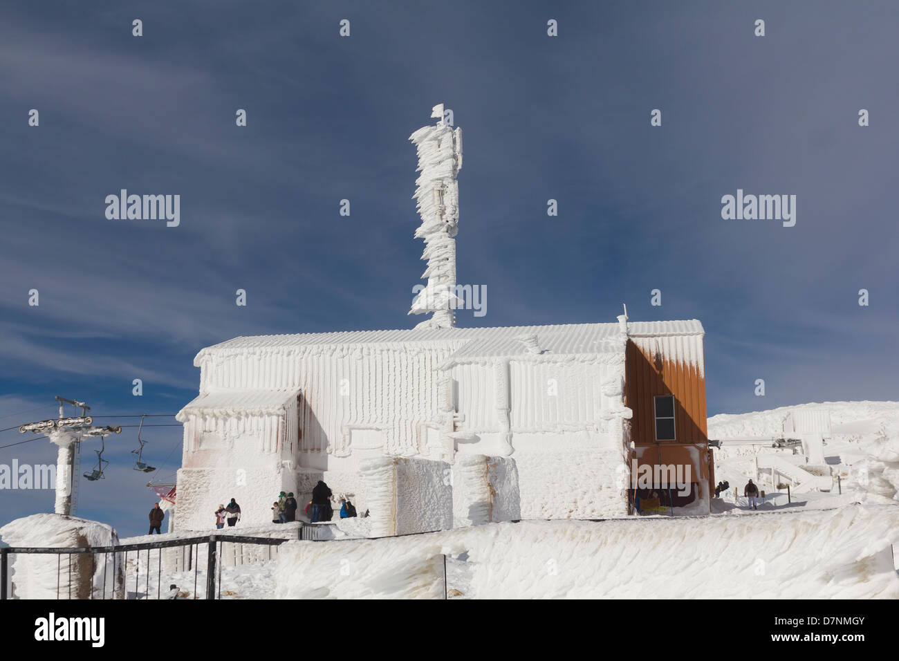 De sculpture fantastique sur la montagne dans la neige, Israël Banque D'Images