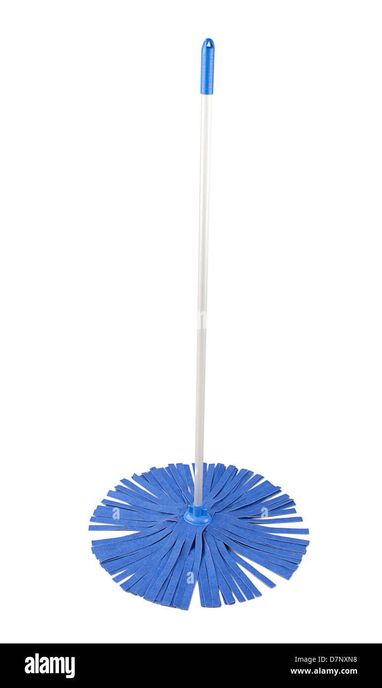 Mop bleu pour le nettoyage marbre isolé sur fond blanc Banque D'Images