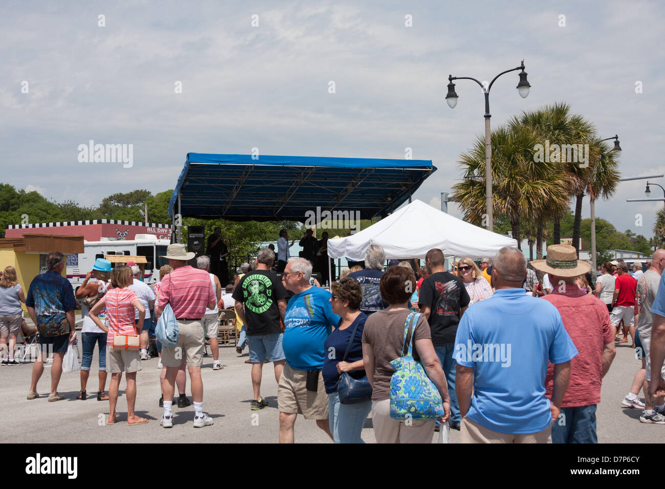 North Myrtle Beach, Caroline du Sud, USA. 11 mai 2013. 8e édition du festival principal sur Mayfest Robert Davis/Alamy Live News Banque D'Images