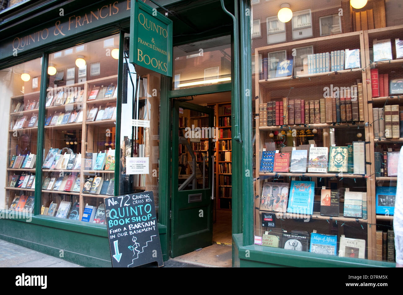 Librairie Quinto sur Charing Cross Road, London, UK Banque D'Images