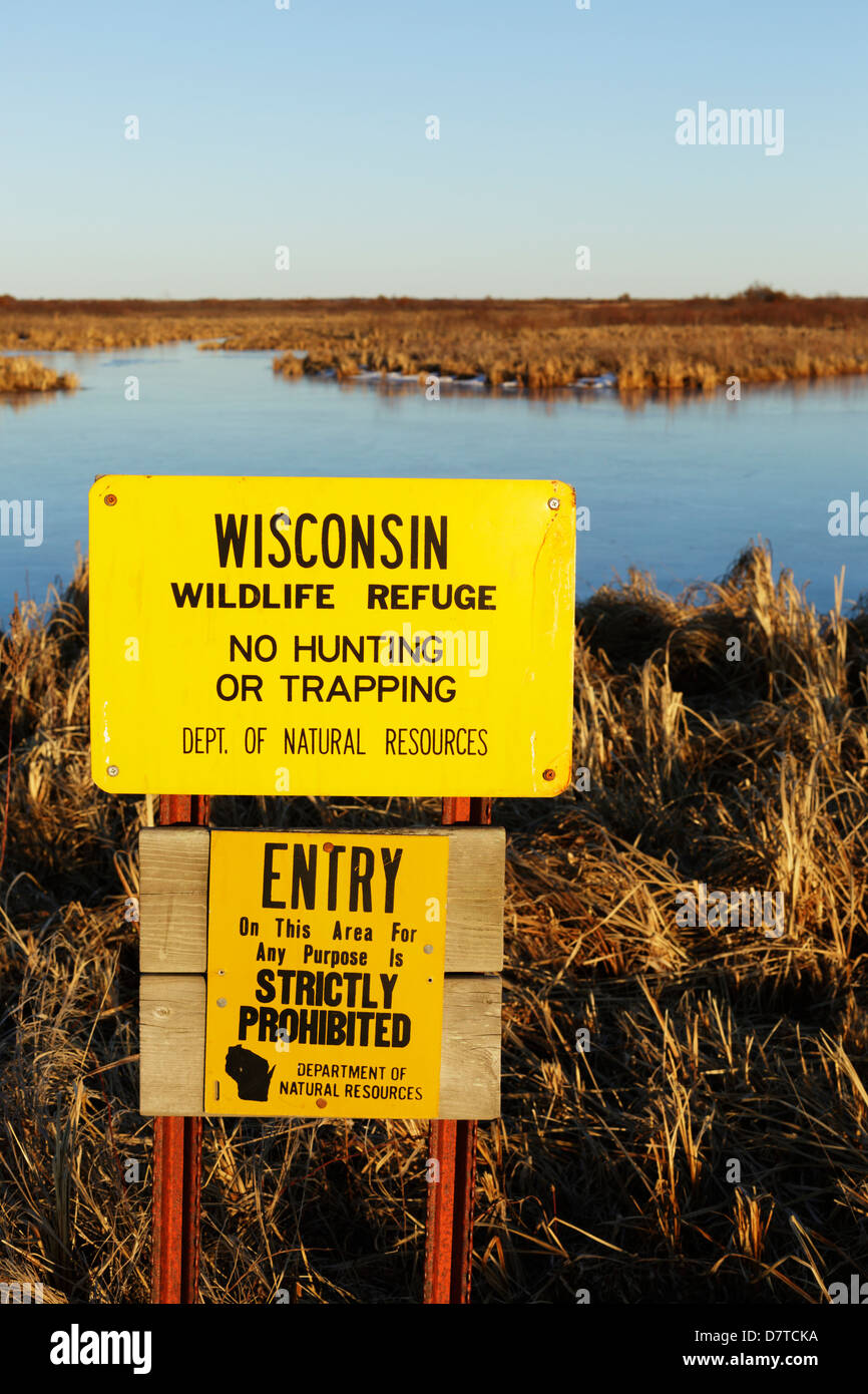 Wildlife Refuge sign in Crex Meadows faune près de Grantsburg, Wisconsin. Banque D'Images
