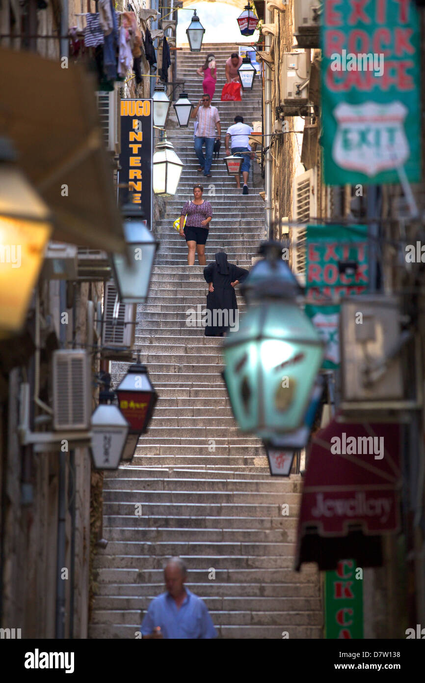 Escalier ancien, Dubrovnik, Croatie Banque D'Images