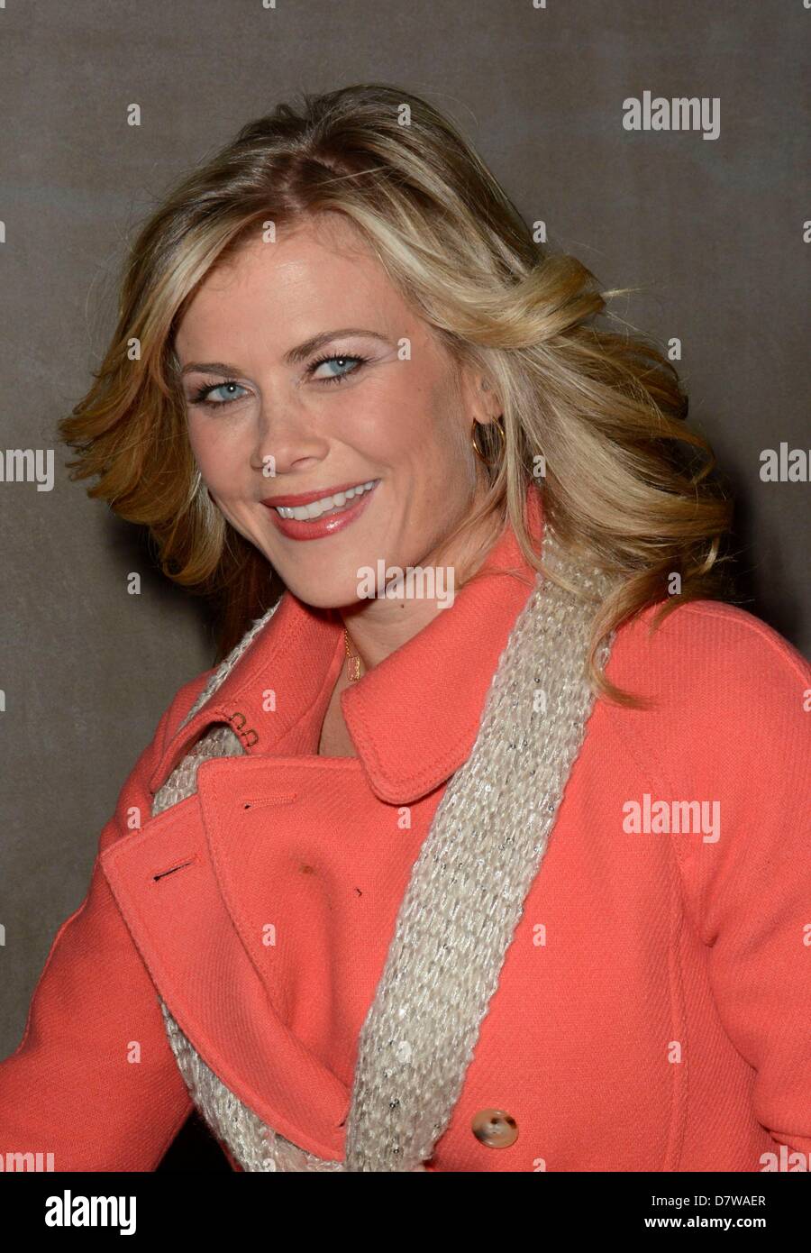 New York, USA. 14 mai 2013. Alison Sweeney au Today Show dehors et environ pour la célébrité CANDIDS - TUE, , New York, NY 14 mai 2013. Photo par : Derek Storm/Everett Collection/Alamy Live News Banque D'Images