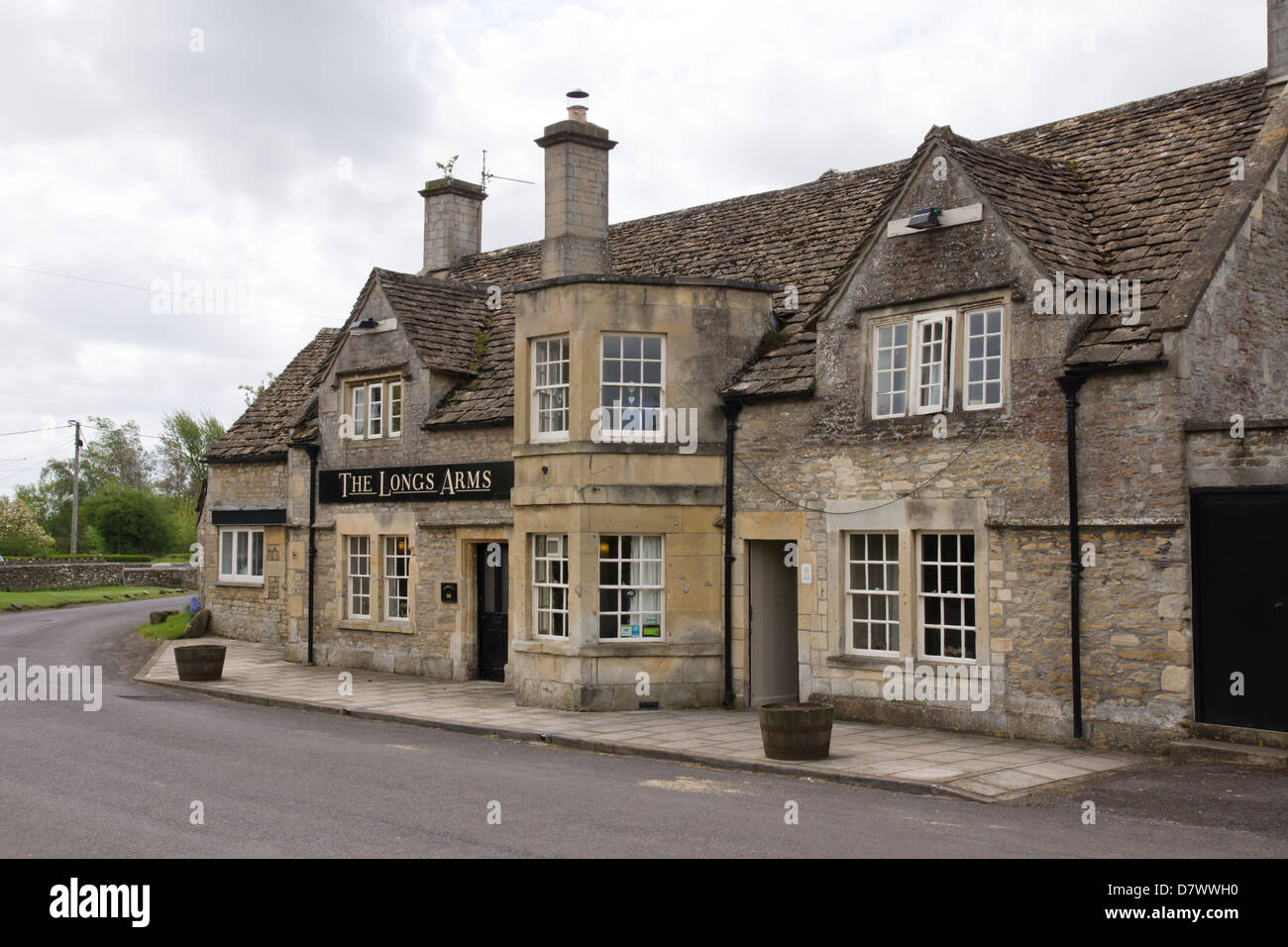 Les longs bras Pub, South Wraxall Bradford on Avon Wiltshire England UK Banque D'Images