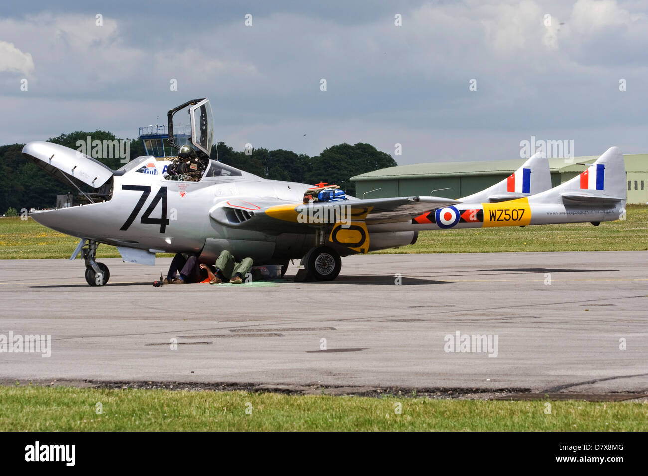 WZ507 G-VTII Vintage de Havilland Vampire RAF Jet au Cotswold Airshow à Kemble Banque D'Images