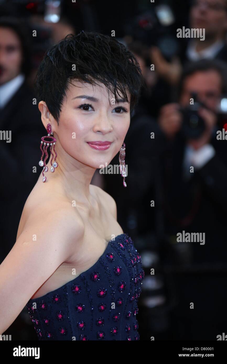Cannes, France, le 15 mai 2013. L'actrice Zhang Ziyi assiste à la première de 'Gatsby le Magnifique' lors de la 66e Festival International du Film de Cannes au Palais des Festivals de Cannes, France, le 15 mai 2013. Photo : Hubert Boesl/DPA/Alamy Live News Banque D'Images