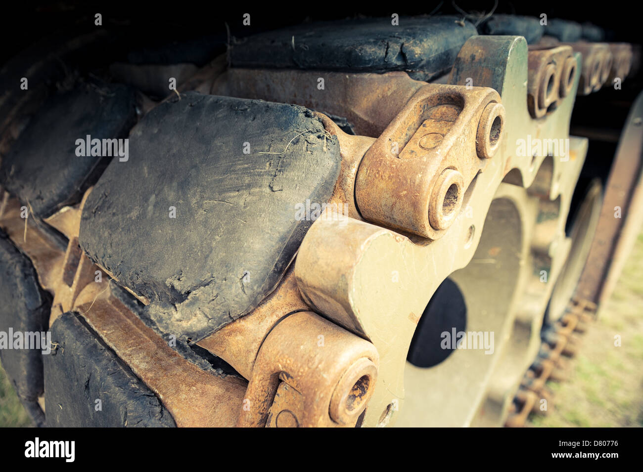 Gros plan de la piste de véhicules blindés usagés lors d'une exposition militaire lors du salon aéronautique Avalon à Victoria, en Australie. Banque D'Images