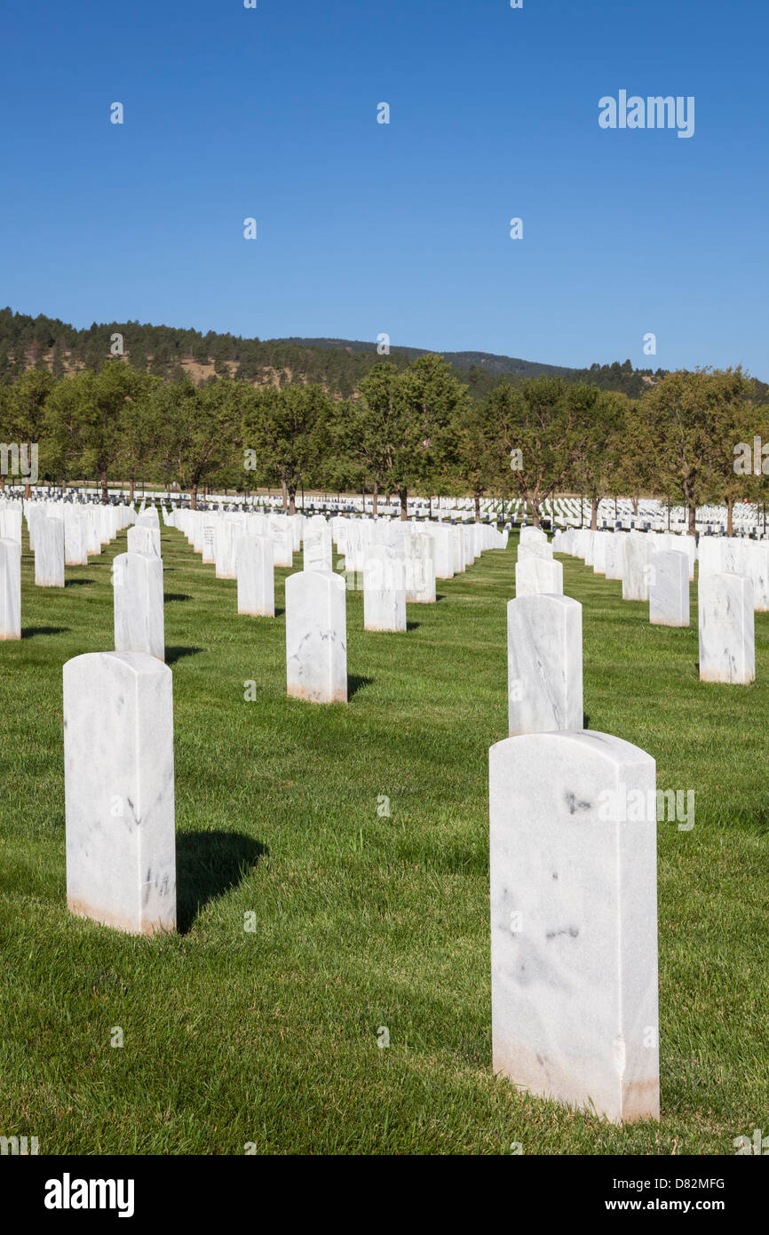 Les pierres tombales à Black Hills National cimetière près de Sturgis, Dakota du Sud Banque D'Images