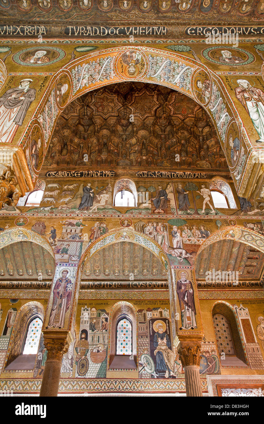 PALERMO - 8 avril : Mosaïque à nef de Cappella Palatina - Chapelle Palatine Banque D'Images
