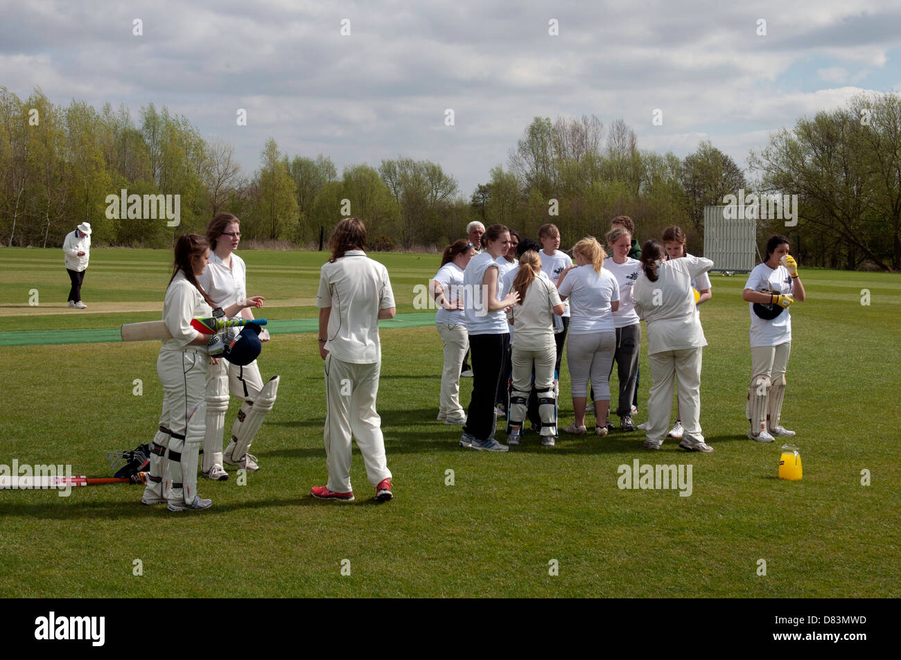 Le sport universitaire, mesdames cricket Banque D'Images