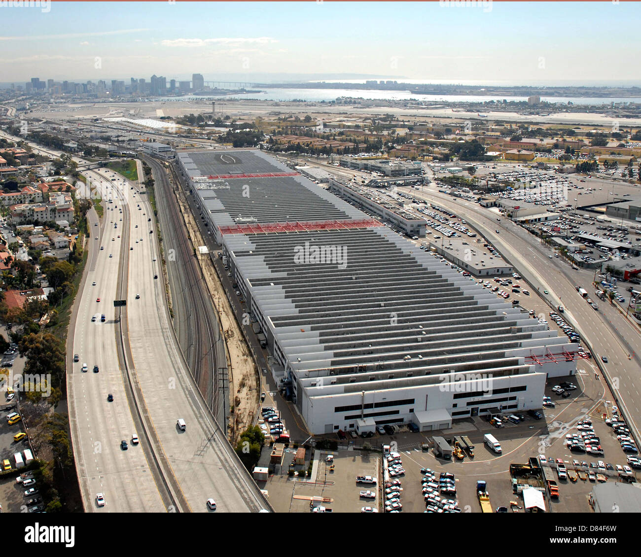 Vue aérienne de l'US Space and Naval Warfare Systems Command Siège le 24 juin 2010 à San Diego, CA. Banque D'Images