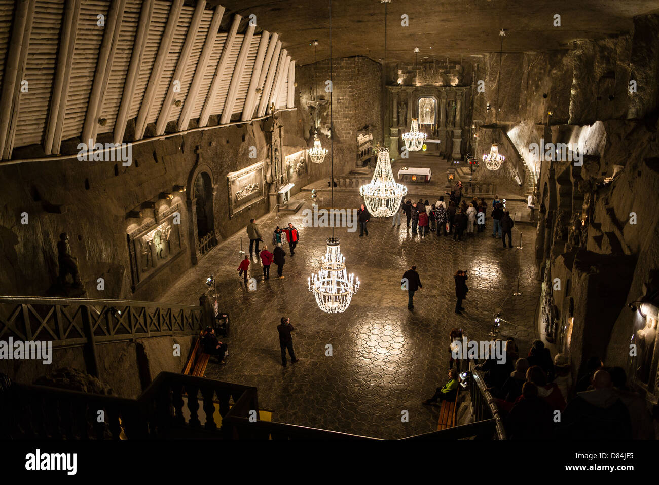 Les touristes dans la mine de sel de Wieliczka, Wieliczka, Pologne, Europe Banque D'Images