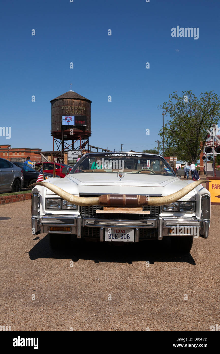 Une vue d'une voiture dans le Forth Worth Stockyards au Texas Banque D'Images