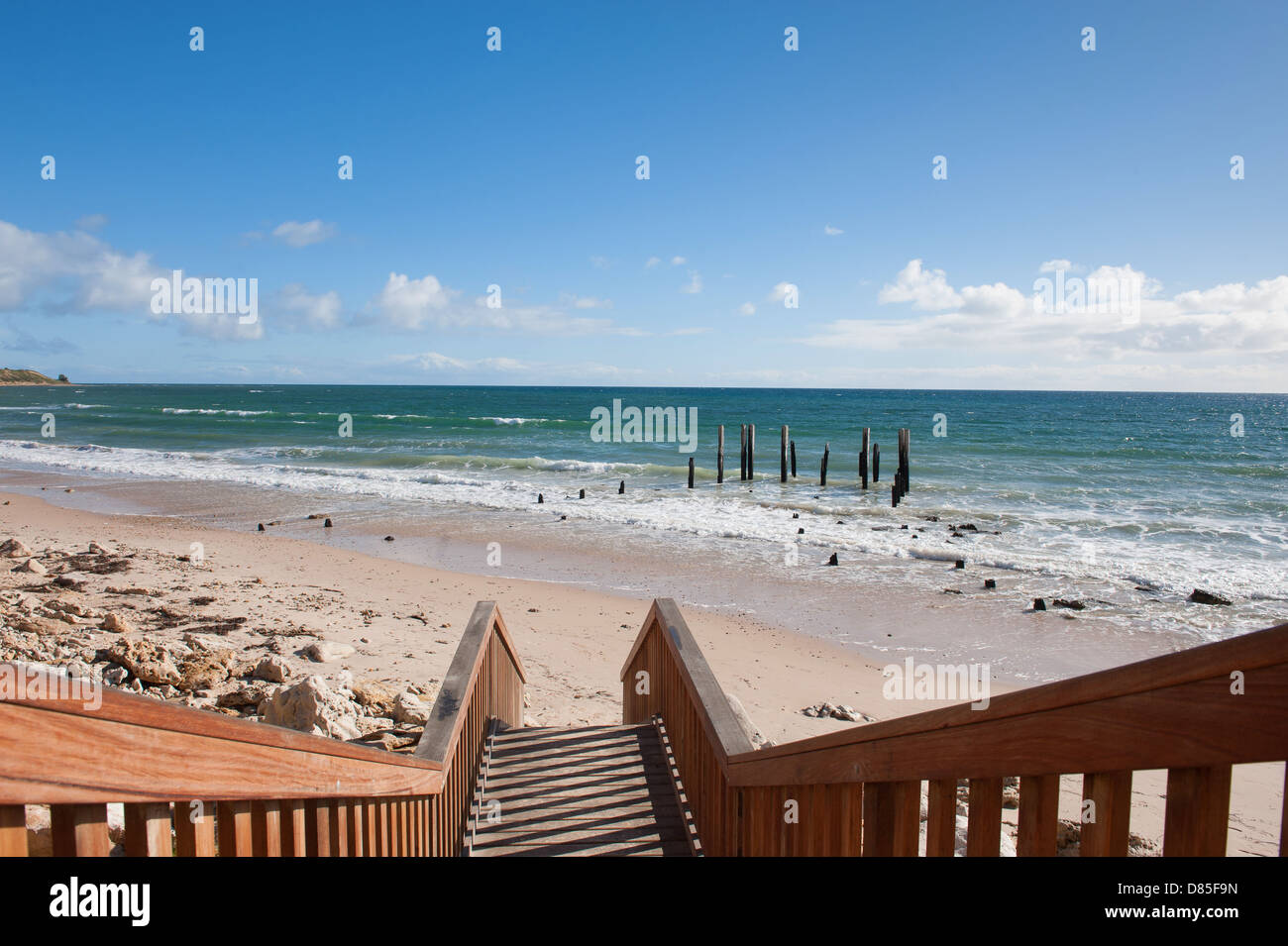 Allée menant à la plage de Port Alan Jaume & Fils en Australie du Sud Banque D'Images