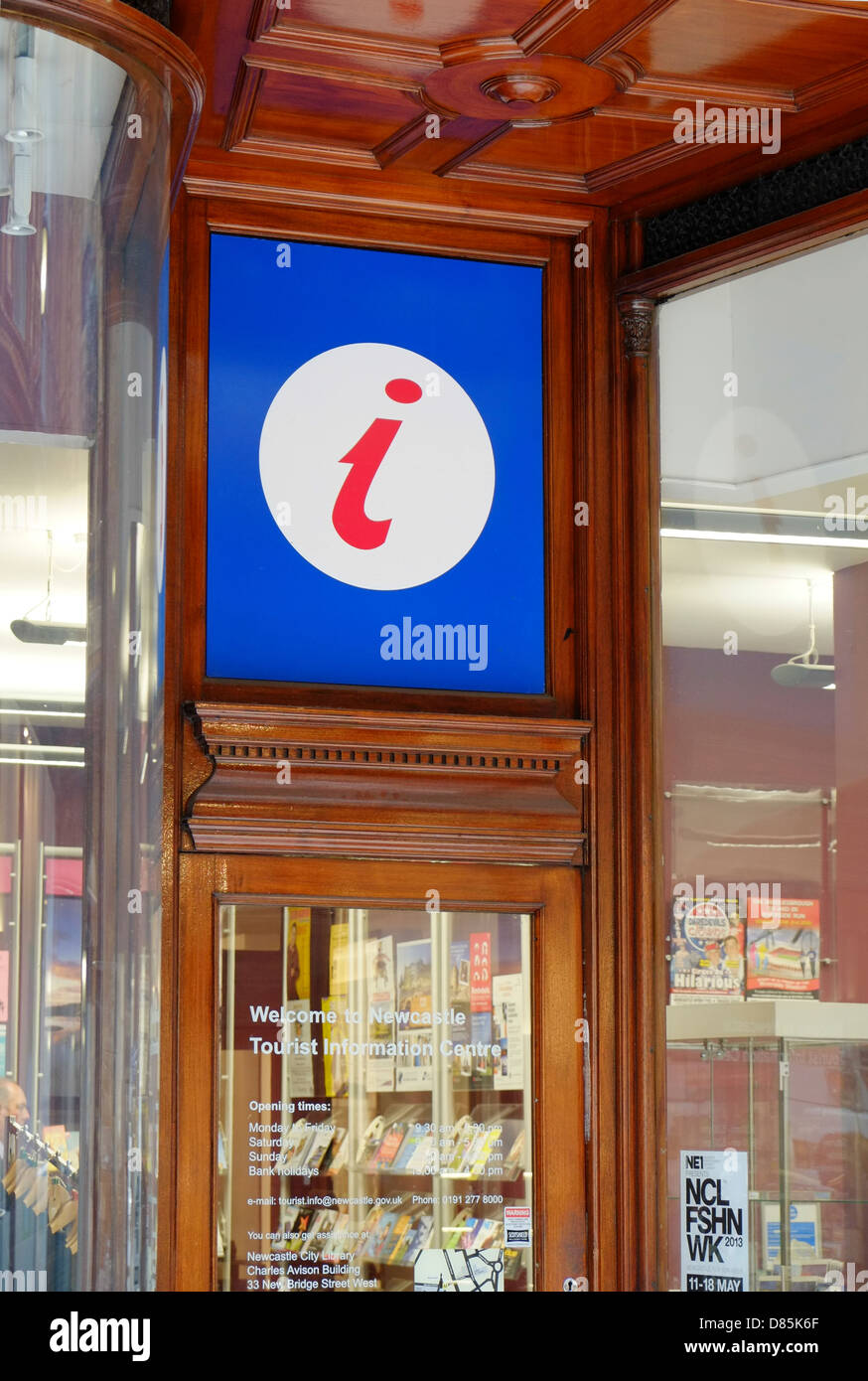 Centre d'information touristique de l'Arcade centrale à la Newcastle upon Tyne. Banque D'Images