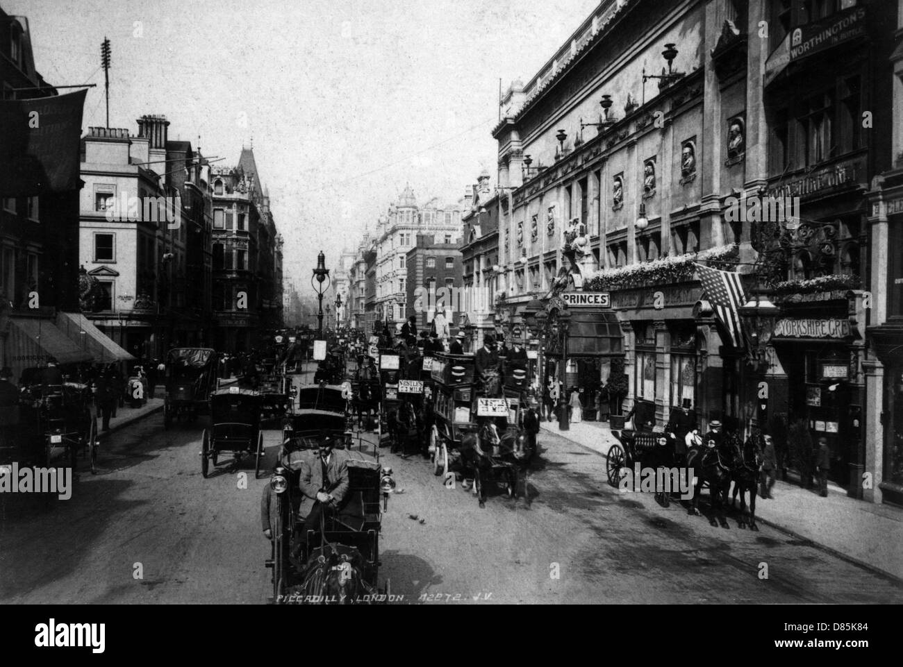 PICCADILLY 1890S Banque D'Images