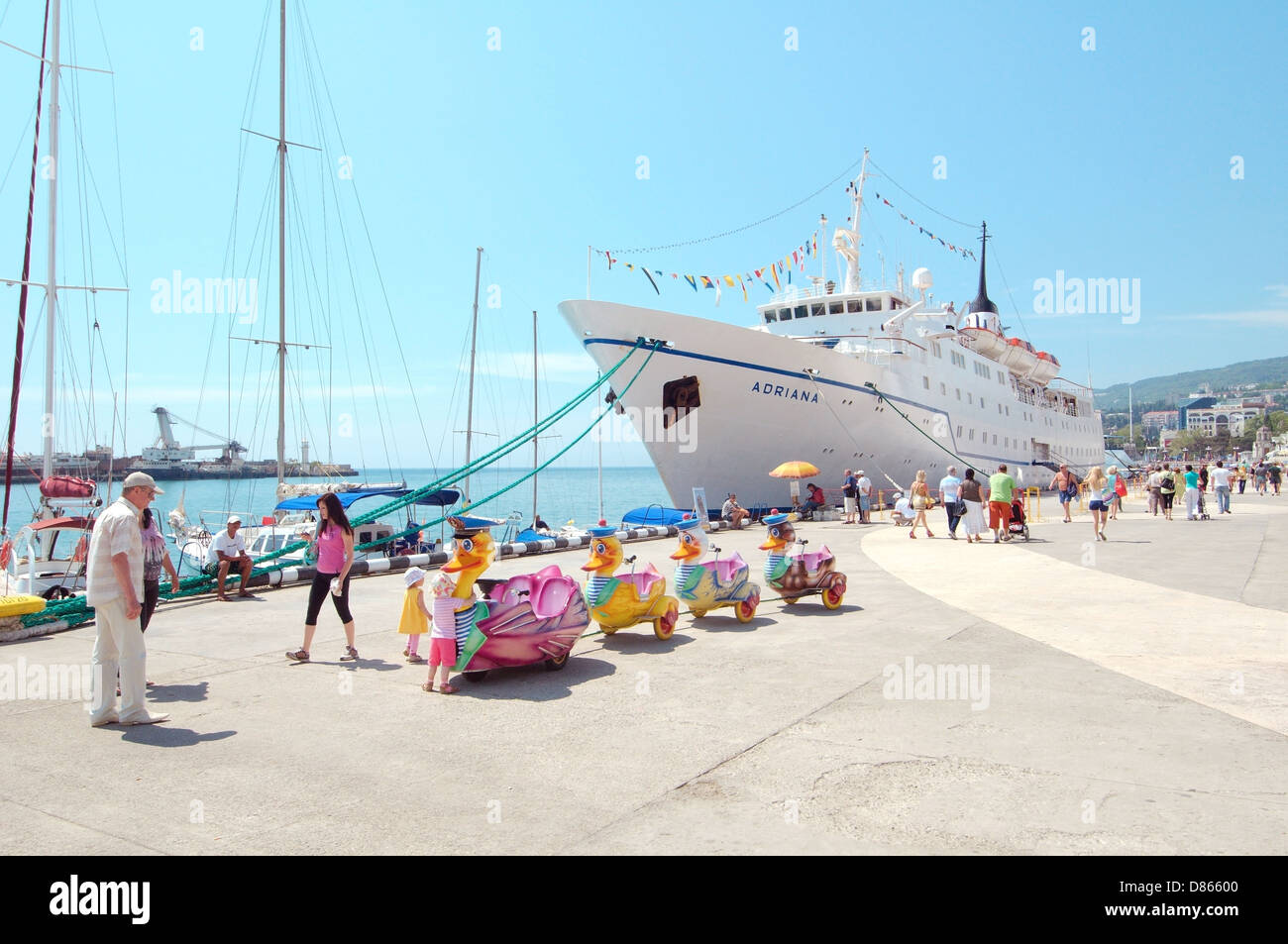 Port maritime à Yalta, Crimée, Ukraine, Europe de l'Est Banque D'Images
