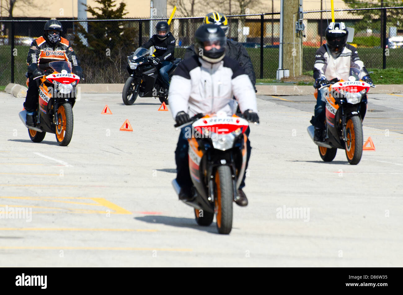 Motocycliste au Humber College terrains d'entraînement Banque D'Images