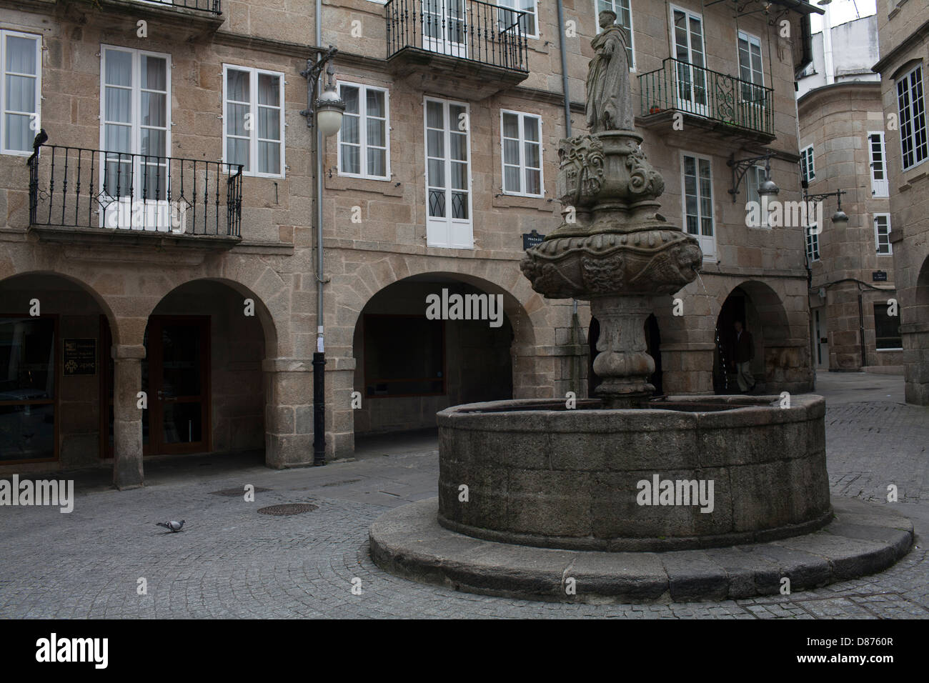 Do Campo Square et St Vincent source, fontaine de style baroque, 1754 Banque D'Images