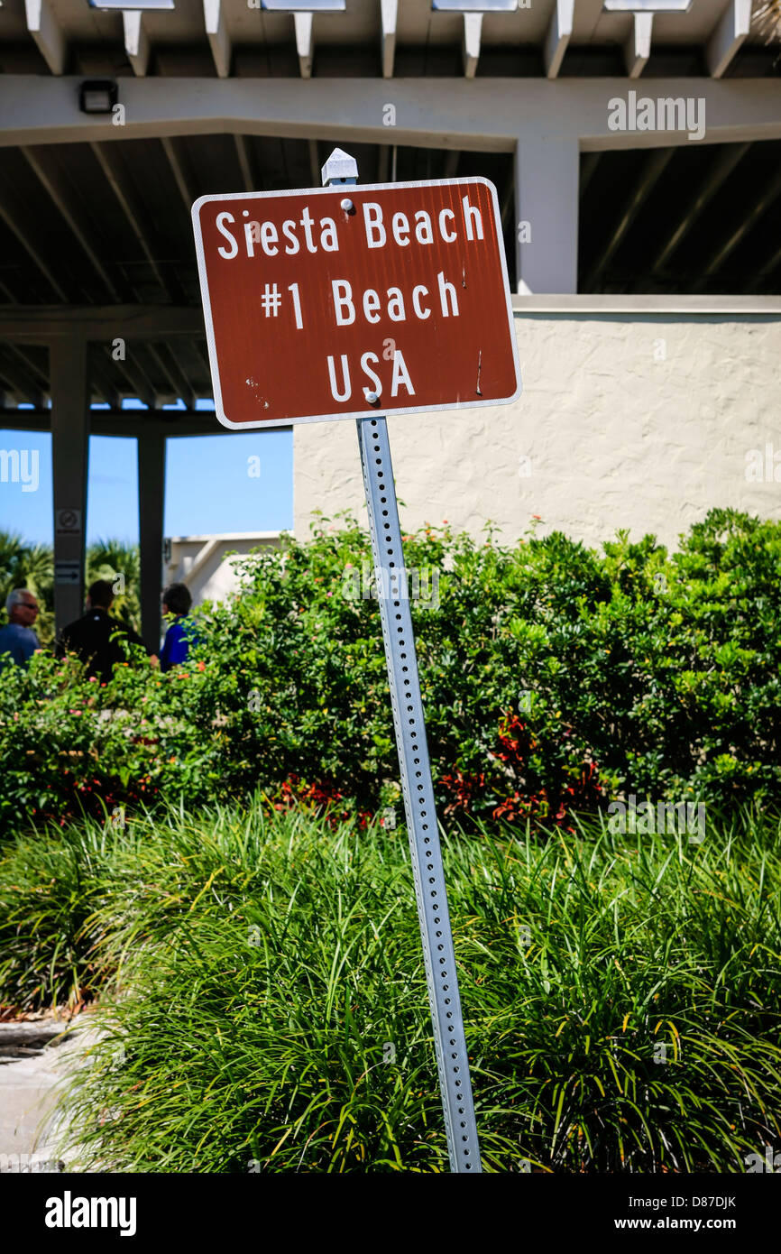 C'est officiel, Siesta Beach # 1 beach aux ETATS UNIS Signpost Banque D'Images