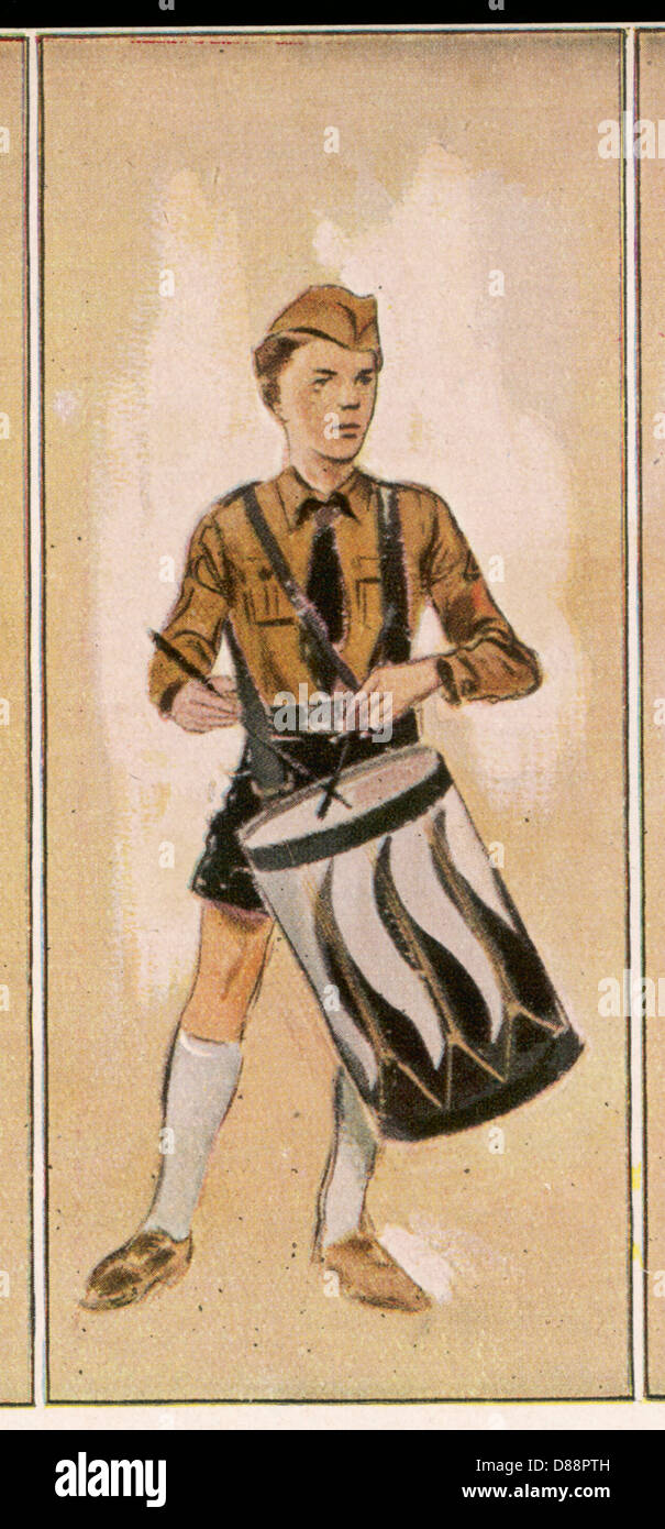 BATTEUR DE JEUNESSE HITLER Banque D'Images