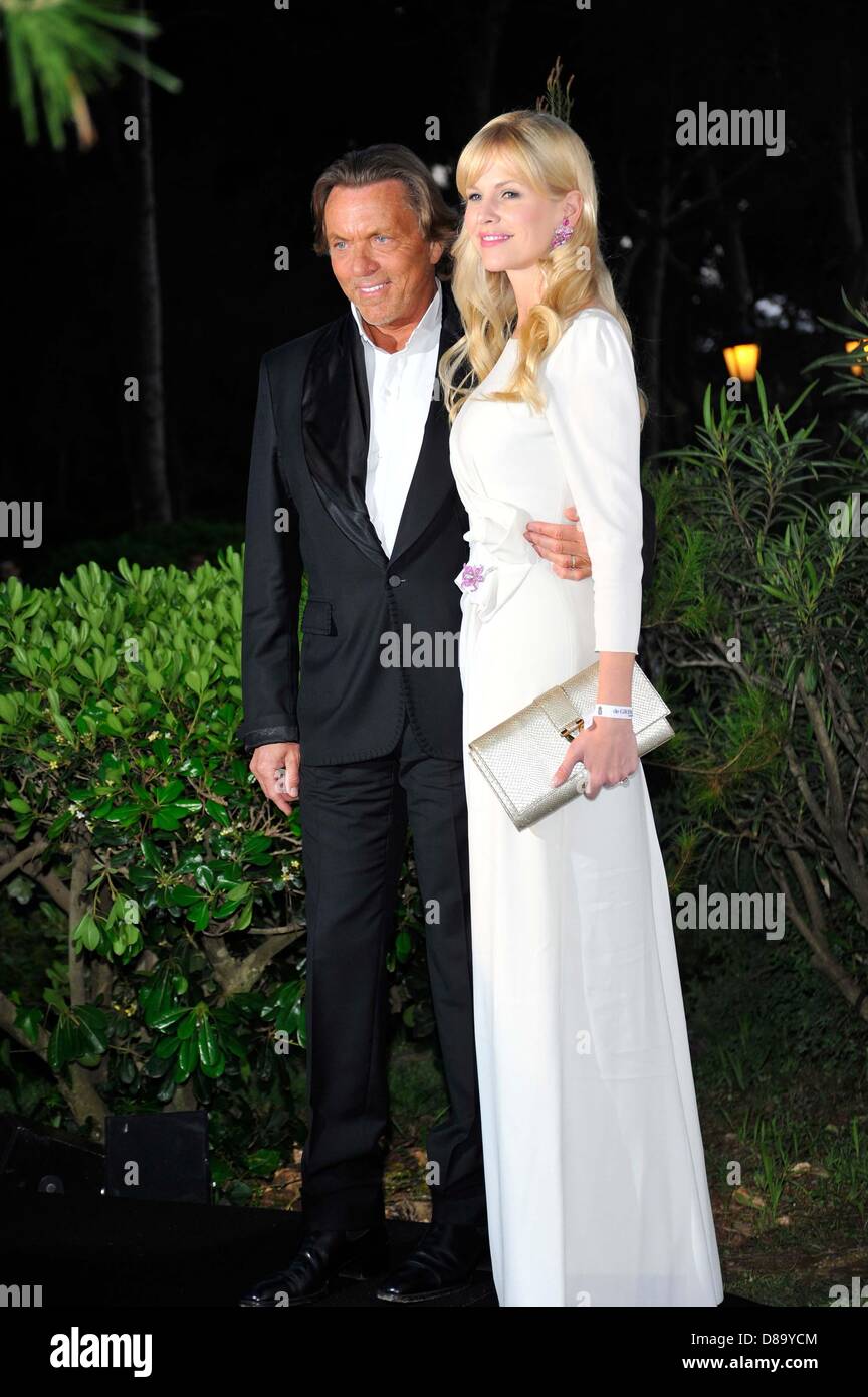 21 mai 2013 - Antibes, Ca, France - OTTO KERN, NAOMI VALESKA KERN.De Grisogono Partie photocall.66e Festival de Cannes.Cannes, France.Le 21 mai 2013.(Image Crédit : © Roger Harvey/Photos/ZUMAPRESS.com) Globe Banque D'Images