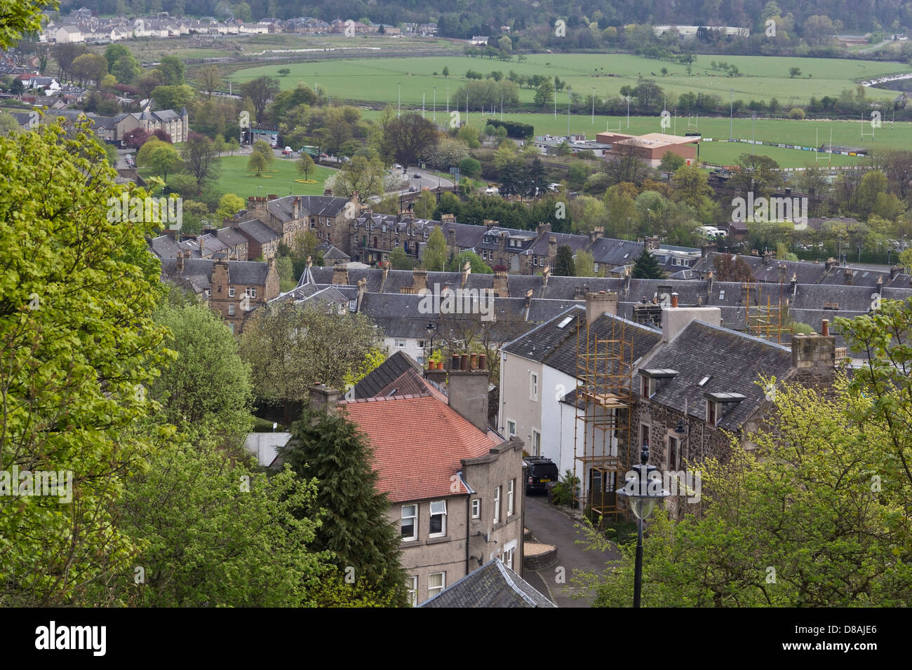 Maisons et pâturages à la vu de la hauteur du château de Stirling, montrant une grande beauté de la région Banque D'Images